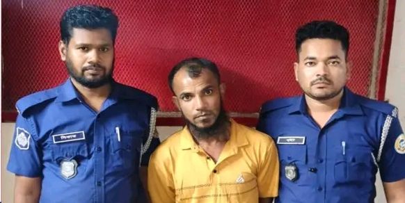 পটুয়াখালীর দশমিনায় ১শত পিস ইয়াবাসহ এক মাদক ব্যবসায়ী গ্রেফতারঃ