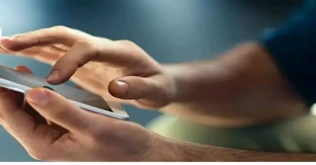 মোবাইল স্কিনে “জয়ের ফাঁদ” বাস্তবে সর্বনাশ