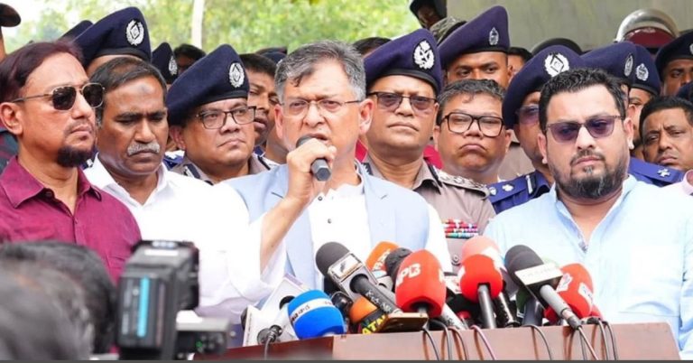 চট্টগ্রামের জঙ্গল সলিমপুরে সন্ত্রাসীদের কোনো অভয়ারণ্য থাকবে না: স্বরাষ্ট্রমন্ত্রী