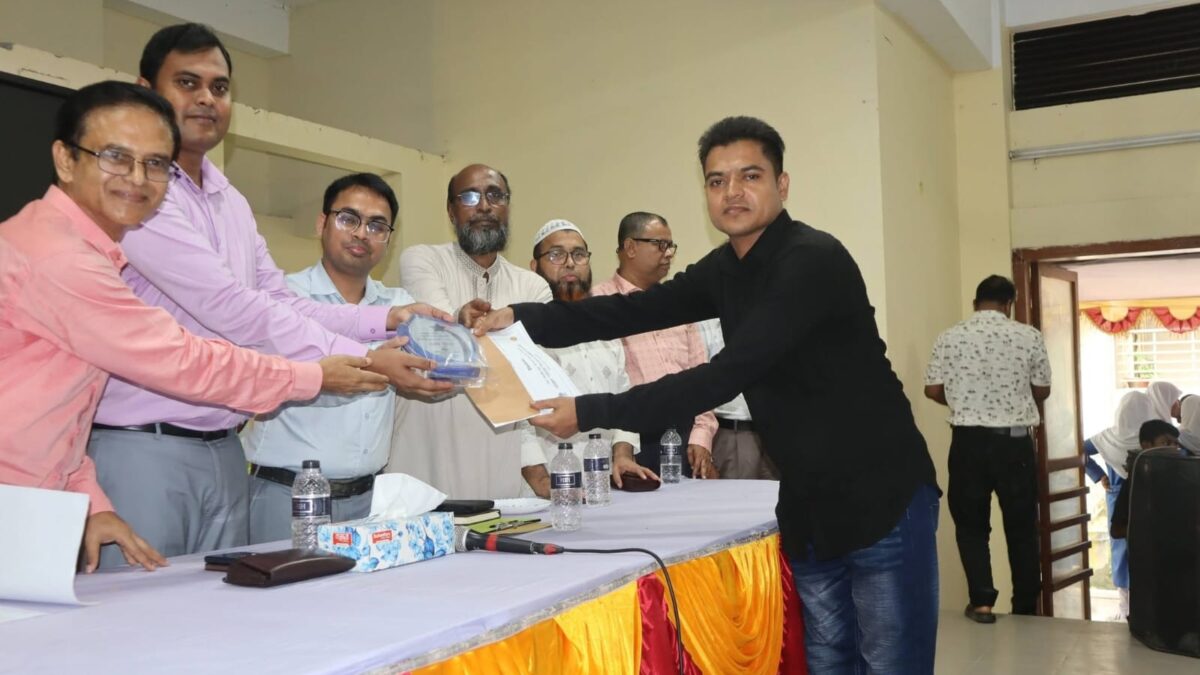 বরুড়ায় স্টার্টআপ, সায়েন্স প্রজেক্ট অ্যান্ড ইনোভেশন আইডিয়া শোকেসিং প্রোগ্রাম অনুষ্ঠিত