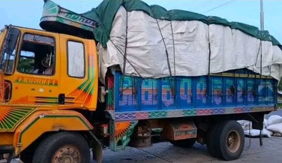 পটুয়াখালীর পায়রা সেতুতে ঘুষের অভিযোগে চাকরি হারালেন টোলকর্মী
