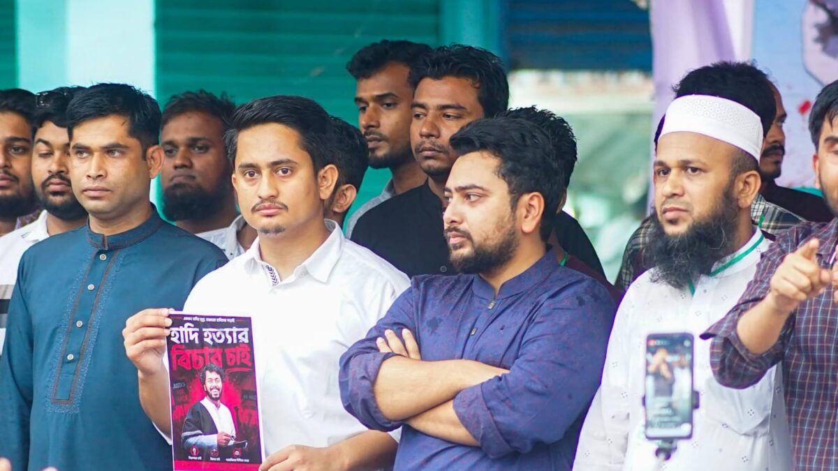 বৃষ্টি উপেক্ষা করে সখীপুরে এনসিপির ‘জুলাই পথযাত্রা’ অনুষ্ঠিত