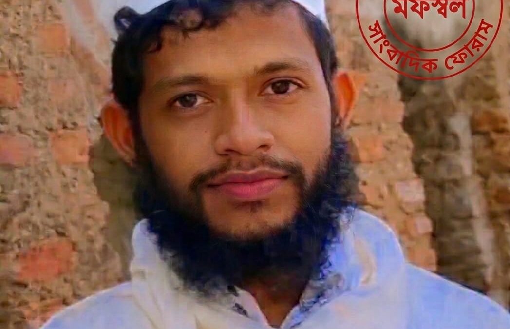 নামাজে সেজদারত অবস্থায় ইমামের ইন্তেকাল, মুসল্লিদের মাঝে শোক