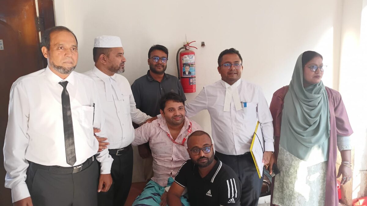 সিআইডি পুলিশের স্ত্রীর মামলায় ৩ সাংবাদিকের জামিন করালো বিএমএসএফের আইনজীবীরা